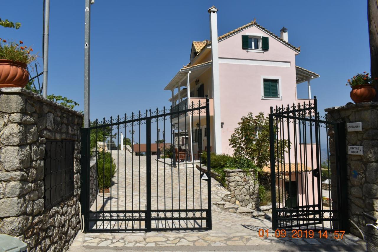 Estate Dafnopanagia Villa Magda Asprogerakata Exteriör bild