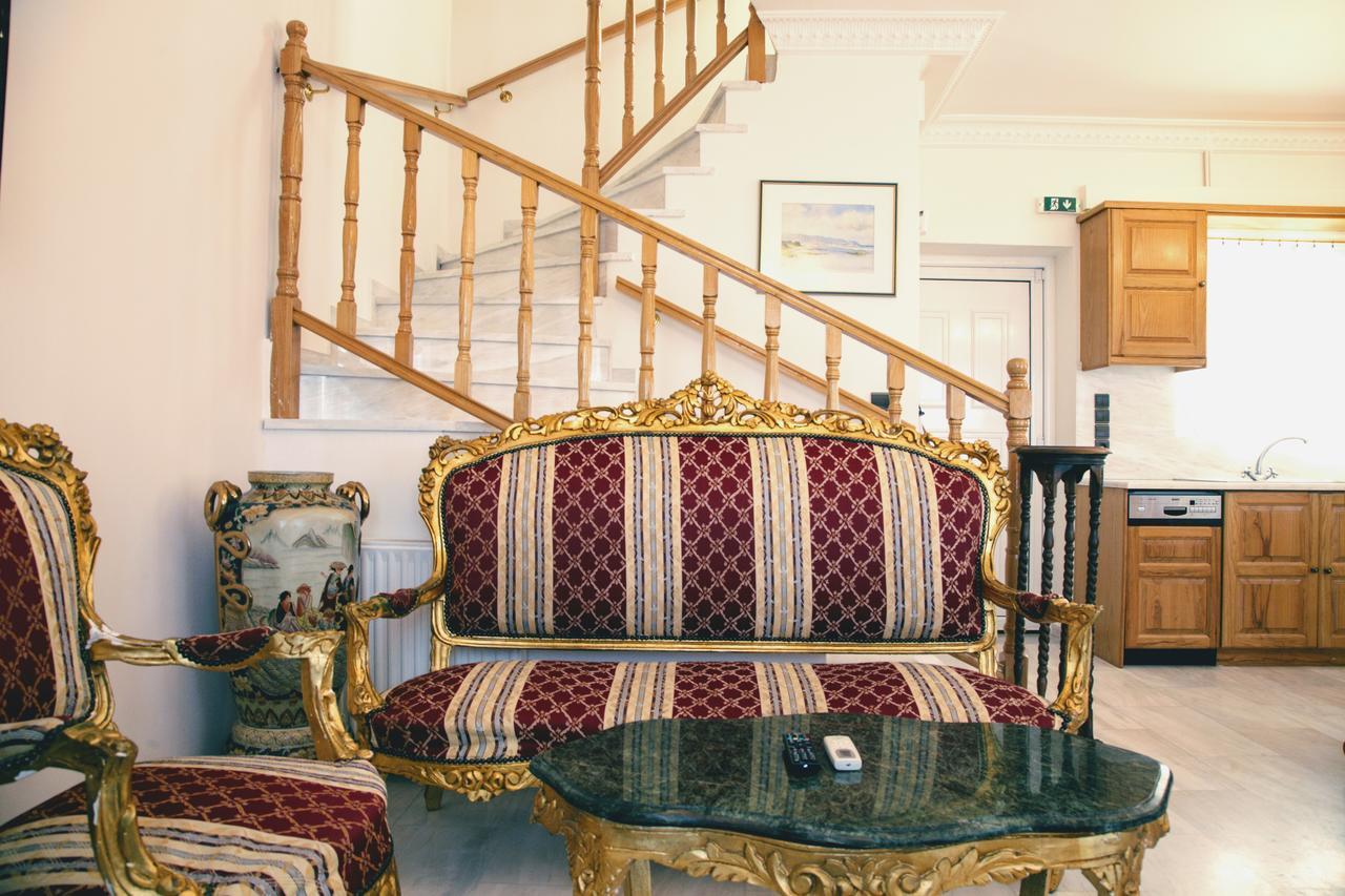 Estate Dafnopanagia Villa Magda Asprogerakata Exteriör bild