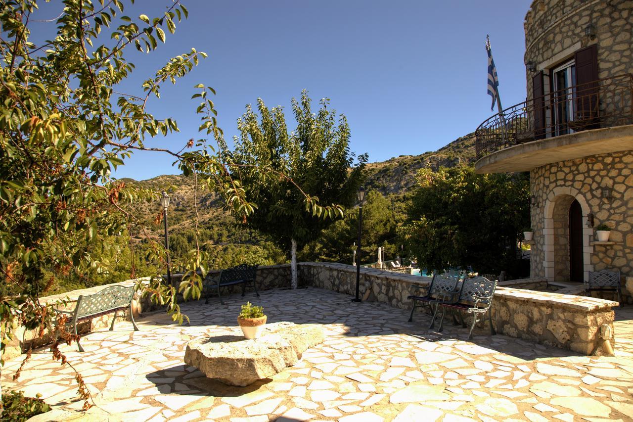 Estate Dafnopanagia Villa Magda Asprogerakata Exteriör bild