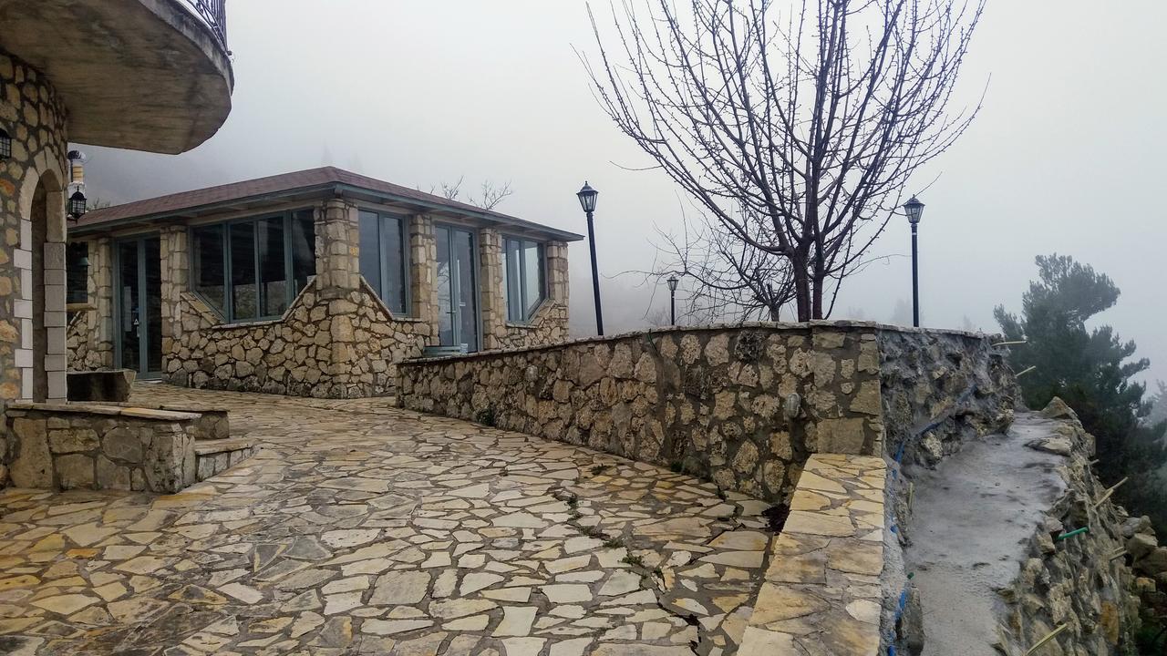 Estate Dafnopanagia Villa Magda Asprogerakata Exteriör bild